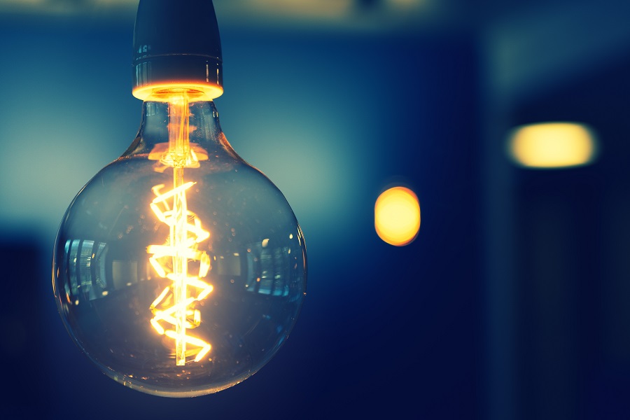 Lit lightbulb signifying dawning of other ideas (Credit: Pexels)